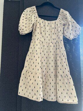 Sim and Sam Cream Black Dot Embroidery Puff Sleeve Smocked Dress Size XS